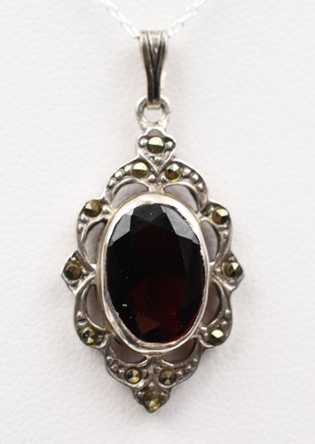 Sterling Silver Victorian-Inspired Garnet Pendant w/18″ Chain, 2.9g - Picture 8 of 14