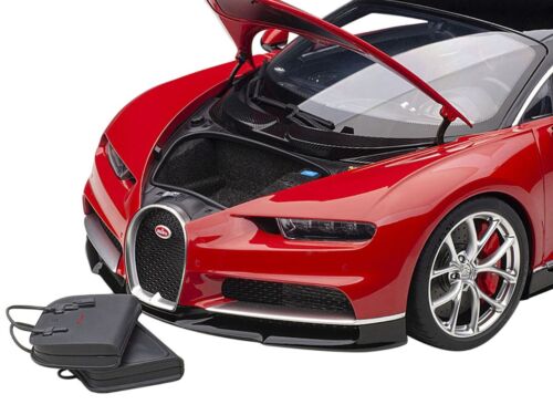 Bugatti Chiron Italian Red and Nocturne Black 1/12 Model Car by Autoart - Picture 3 of 5
