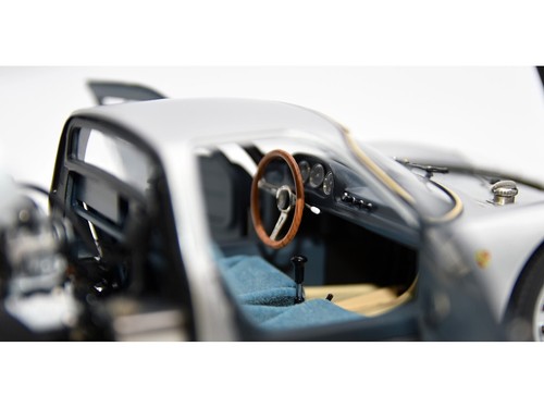 PORSCHE 904 CARRERA GTS #86 WINNER TARGA FLORIO 1964 1/18 DIECAST BY CMC M-230 - Picture 14 of 16