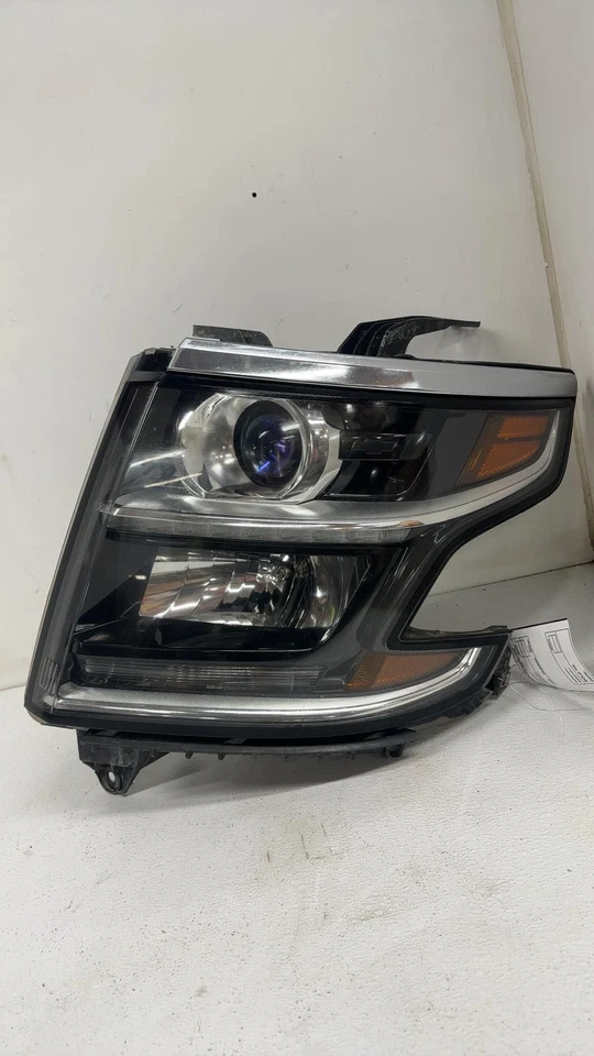 15 CHEVY/GMC SUBURBAN 1500 SERIES Headlamp Assembly Left - Image 2 of 4