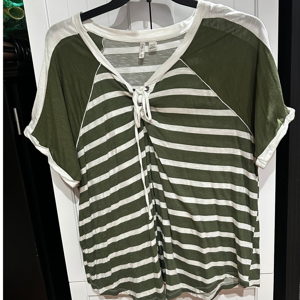 Cato Womens Plus Size 18/20W Green White Striped Lace Up V-Neck Raglan Tee