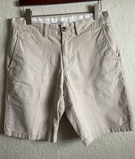 Old Navy Ultimate Slim Built-In Flex Chino Shorts for men Size 31