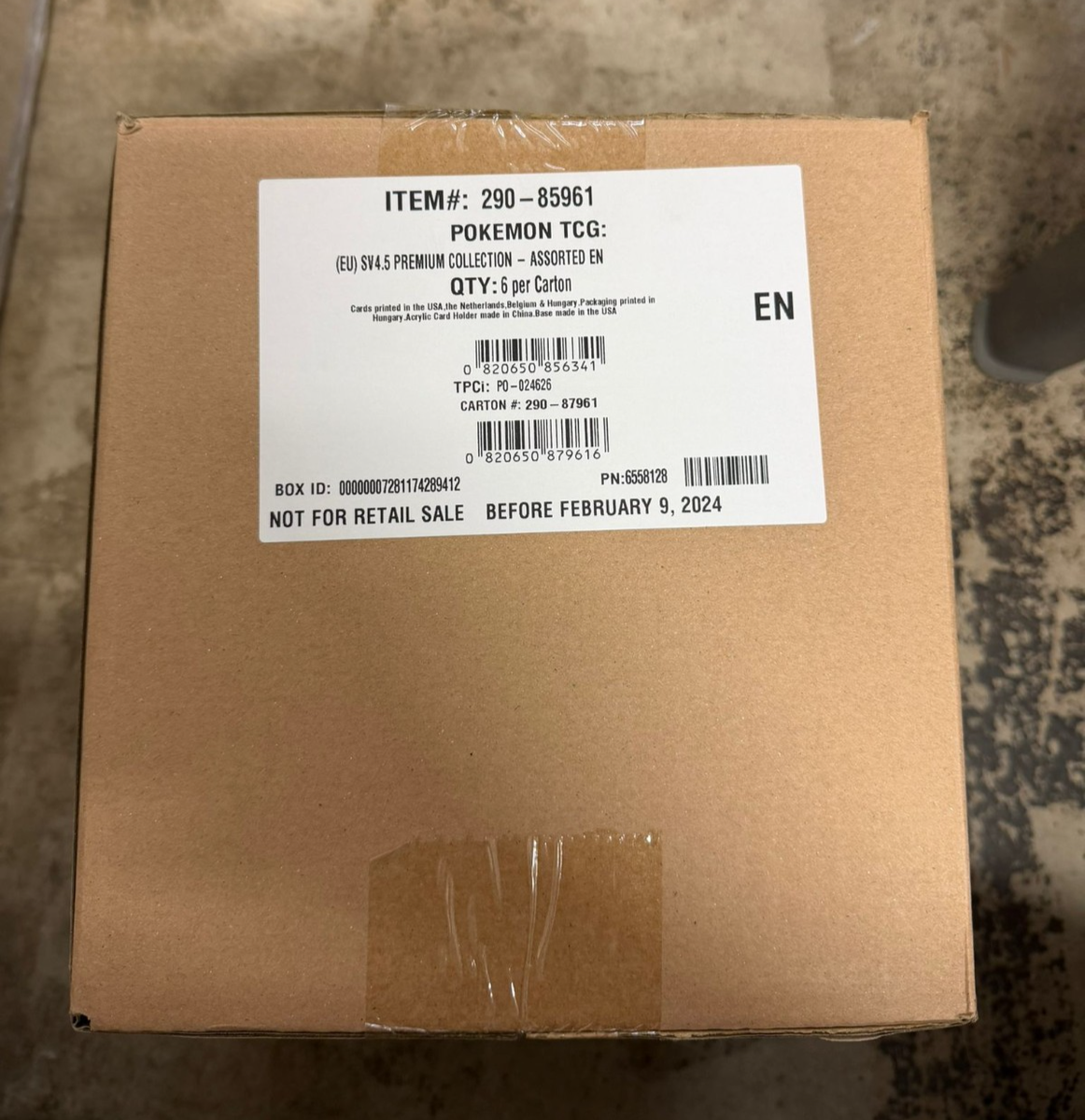 Pokémon Scarlet and Violet 4.5 Paldean Fates EX Premium Collection