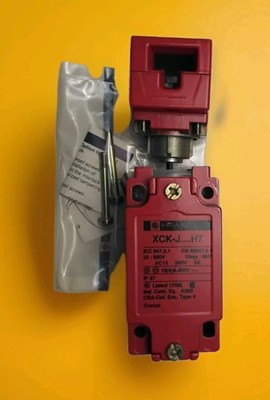 Telemecanique XCK-J5970H7 Limit Switch 240V 3A IP67 France Made