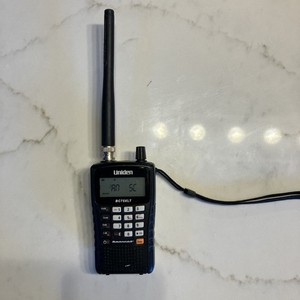 Scanner Portatile Uniden UBC 75XLT - Ricetrasmittente Professionale 300 Canali - Foto 2