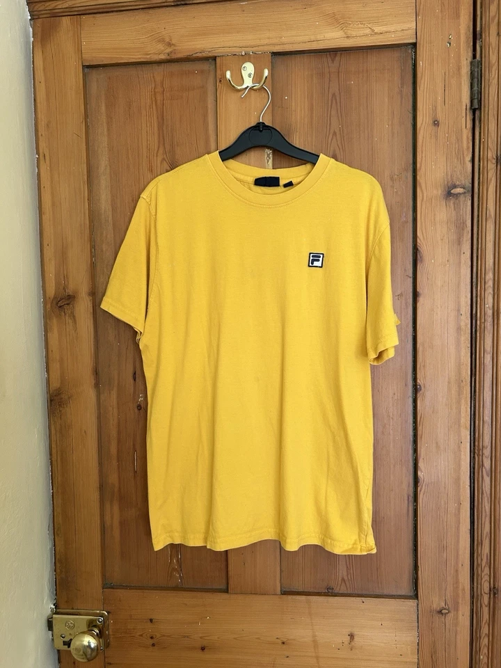 Fila Yellow Mustard Crew Short Sleeve Retro Logo T-Shirt Size M Medium 80s 90s - Image 2 of 4