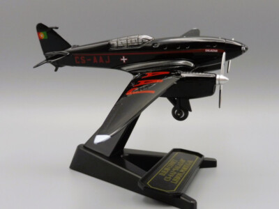 De Havilland DH88 COMET SALAZAR Lisbon 1/72 Oxford Models 72COM005 DH.88