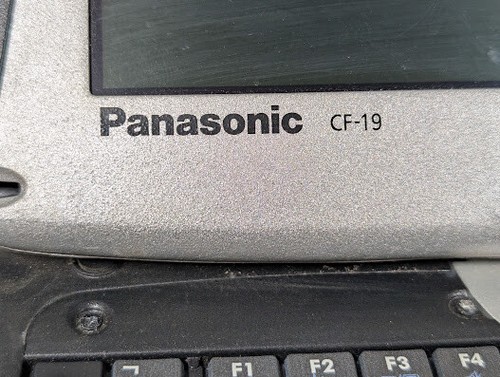 Panasonic CF-19 Toughbook - For Parts, Signs of Use, No Accessories - Picture 4 of 10