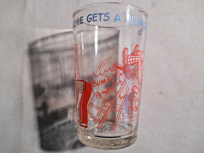 Vtg 1973 Archie Comics Archie Gets a Helping Hand Welch's Jelly Drinking Glass