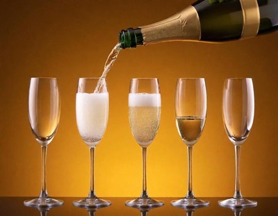 Domain ++ silvestersekt.de ++ zu verkaufen!