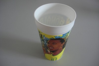 McDonald's Becher Ronaldinho Brasilien limitierte FIFA WM 2026 Edition