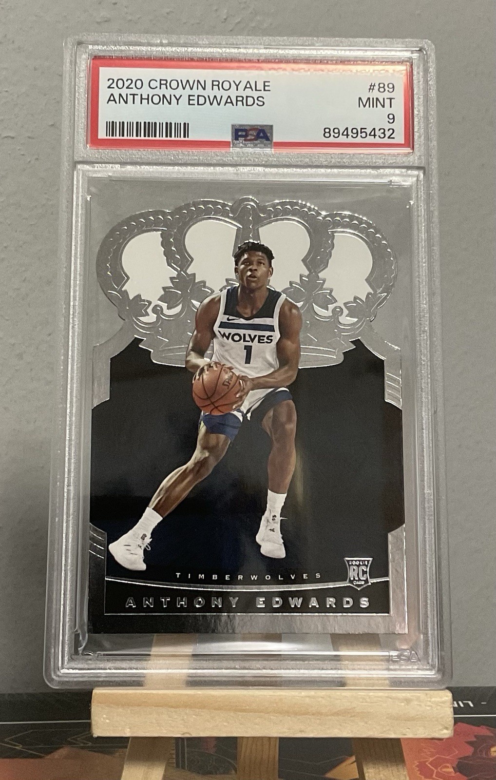 2020-21 Panini Crown Royale - Anthony Edwards #89 (RC) PSA 9