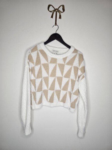 RUBY MOON JUMPER, GEOMETRIC PRINT, WHITE AND TAN, SIZE SMALL