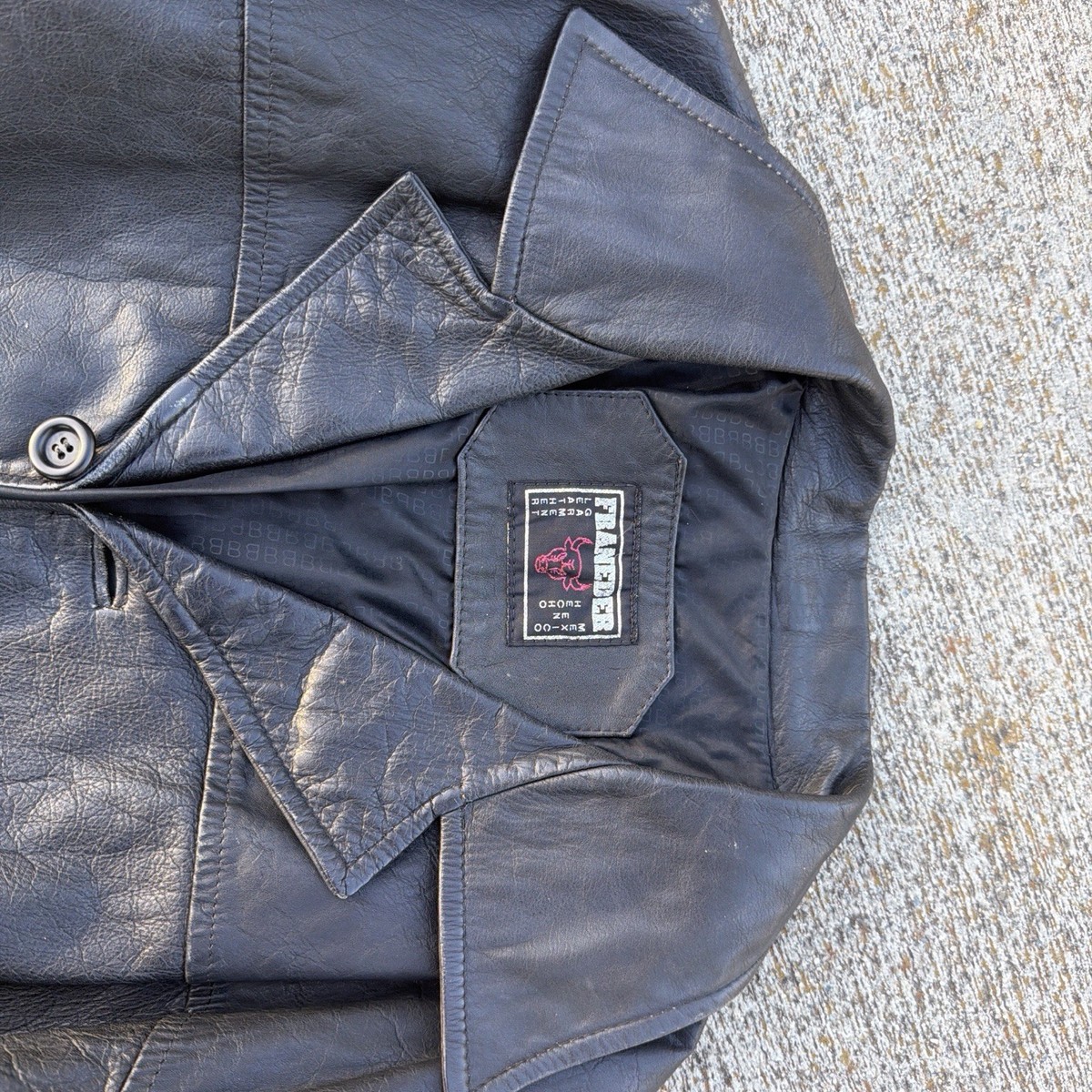 Black leather jacket Franeder Vintage Cropped fit #leatherjacket