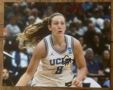 Gianna Kneepkens signed 8x10 Photo WNBA Connecticut Sun Autograph WNBA UCLA