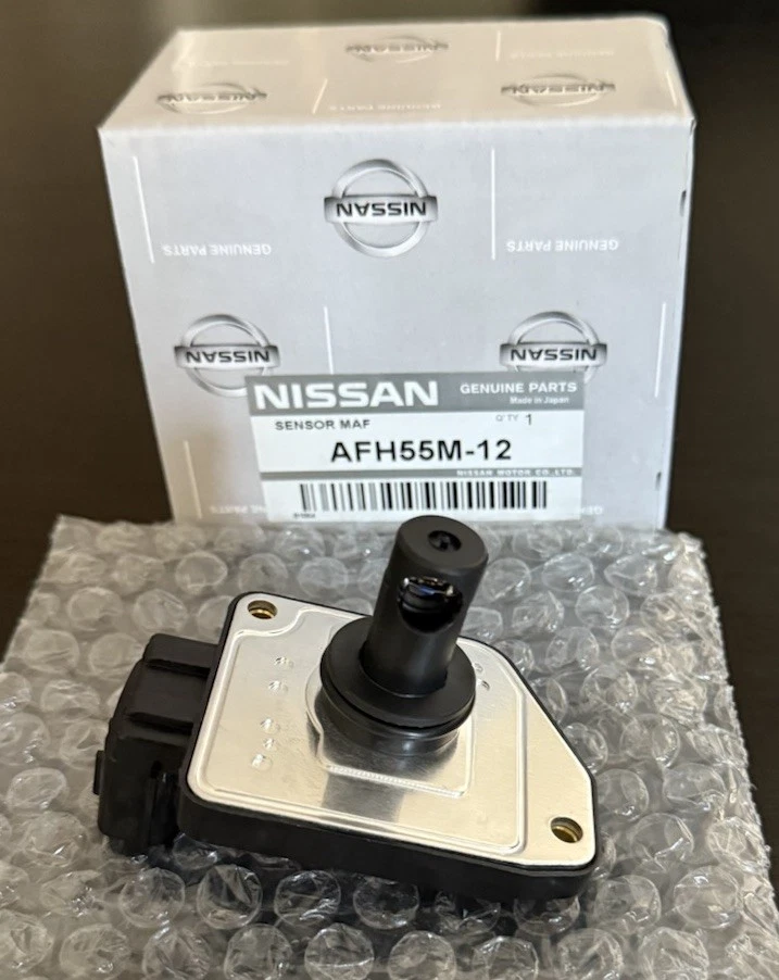 OEM HITACHI Mass Air Flow MAF Sensor for 1996-2004 Nissan Truck AFH55M-12 - Image 4 of 4