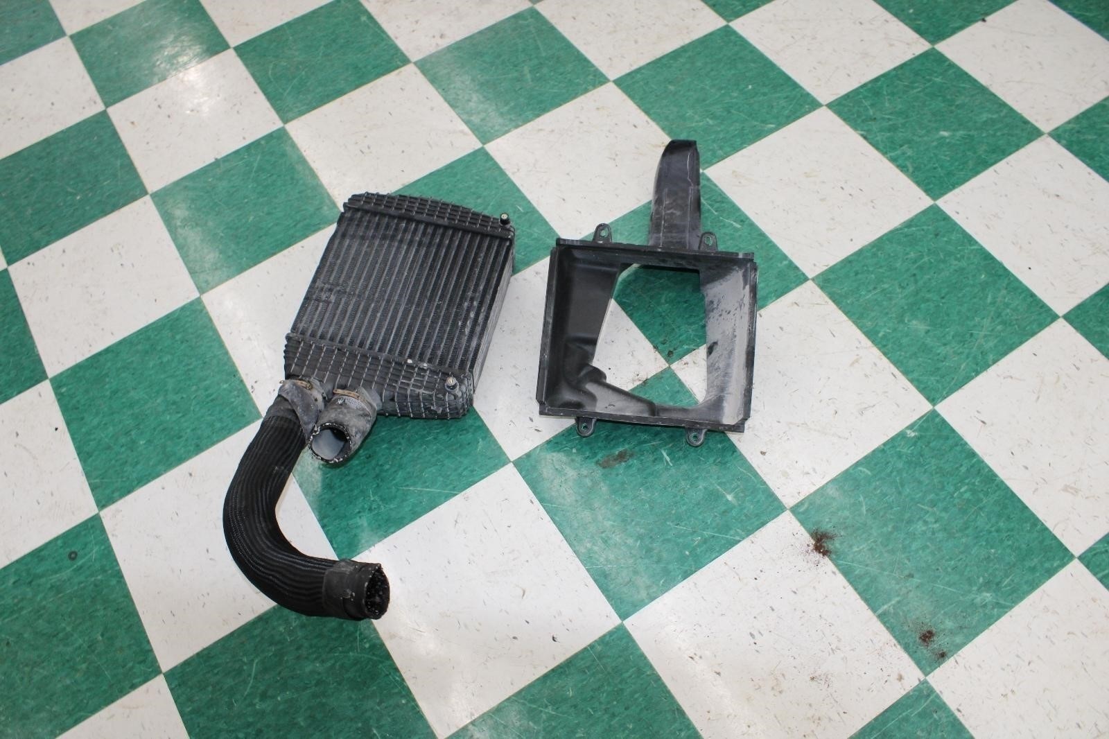 Maserati Ghibli 2014-2020 LEFT Intake hose