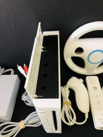 Nintendo Wii Game Console Bundle Mario Kart Wii Sports Wheels *CLEANED* Tested