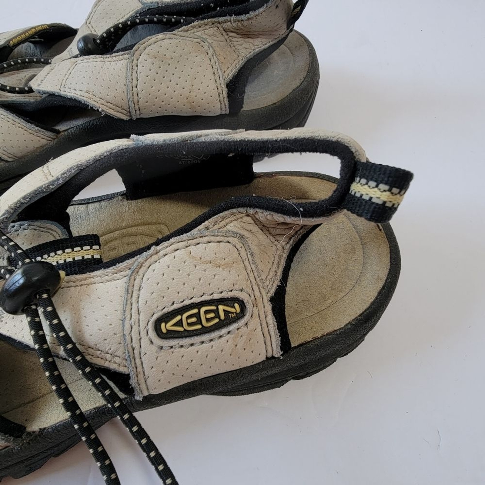 Sandali KEEN Newport unisex taglia 6 5 grigio nero lavabili alta trazione resistenti