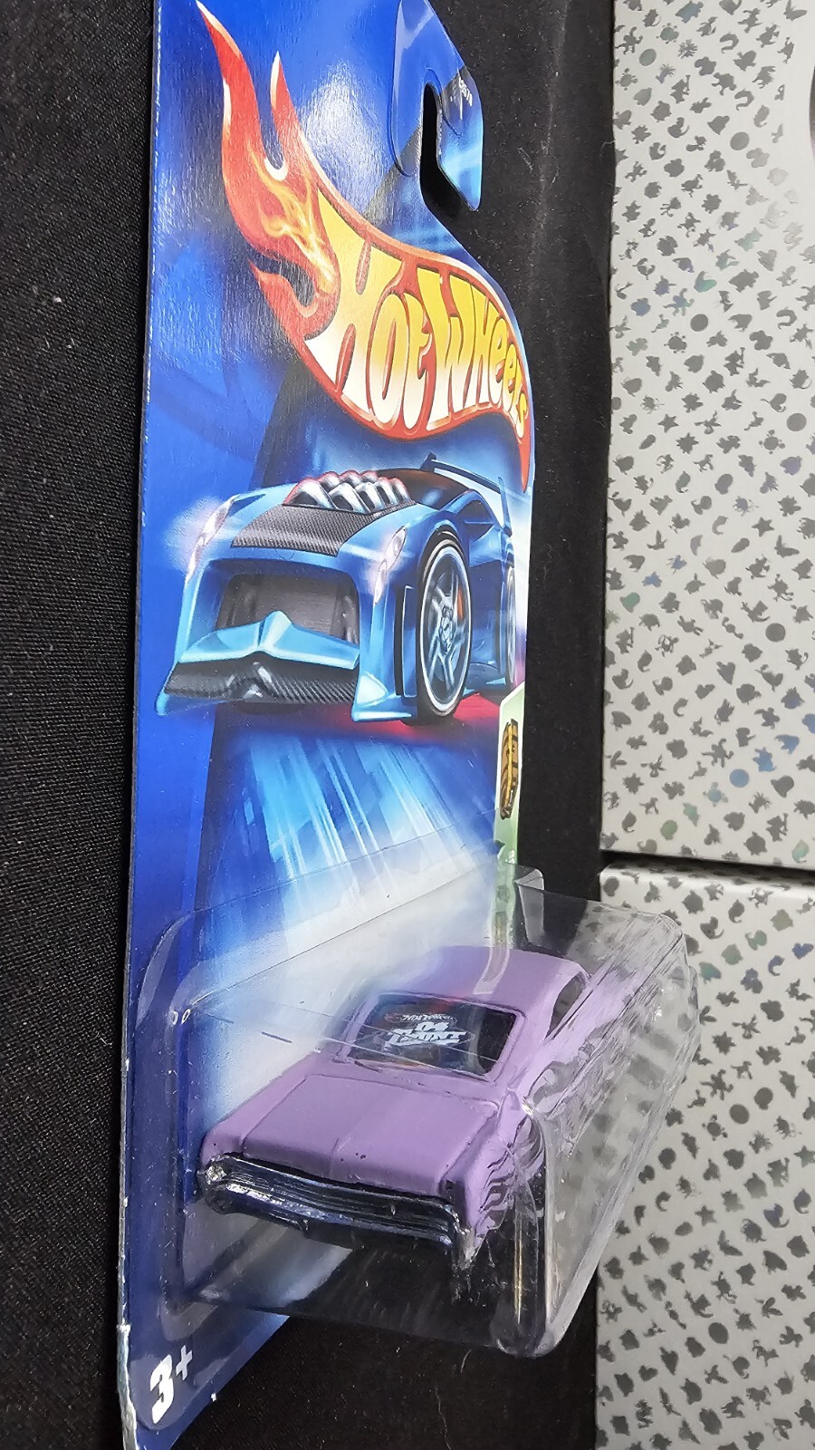 Picture 3 of 12