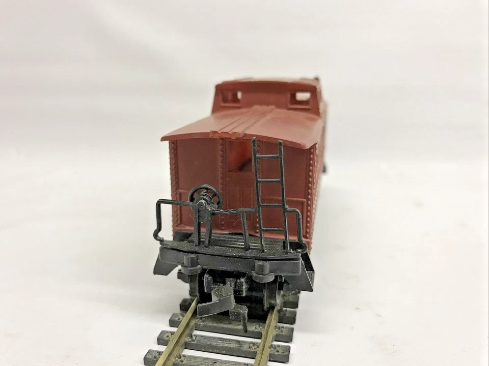 HO Scale, Life-Like 8543 Caboose, Baltimore & Ohio C200 in Original Box - Image 4 of 4