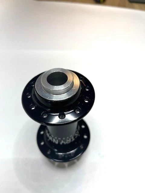 Buje delantero disco bloqueo central carretera grava Industry Nine 9 12x100 24H I9 Foto 3 de 4