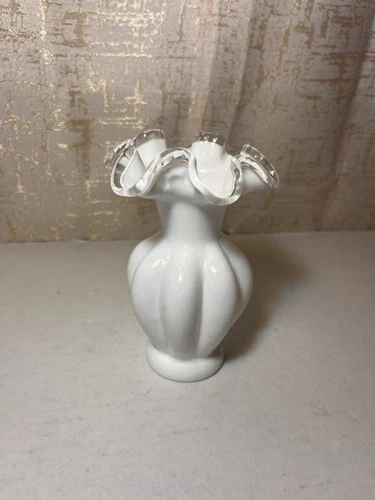 Fenton White Silver Crest Milk Glass Melon Vase Ruffled/Crimped Rim 6"