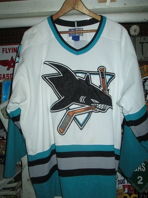 SAN JOSE SHARKS Vintage 1990's Starter Hockey jersey sweater jacket NHL Size L