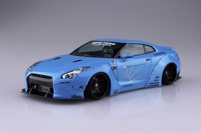 Aoshima 1/24 Scale Liberty Walk(09) Model Car Kit LB Works Nissan