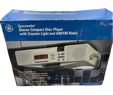 GE Spacemaker 7-4290 Under Cabinet AM/FM Stereo Clock Radio-CD-Light-Timer EC