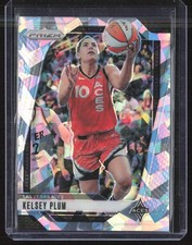 2024 Panini Prizm WNBA #77 Kelsey Plum Cracked Ice Prizm