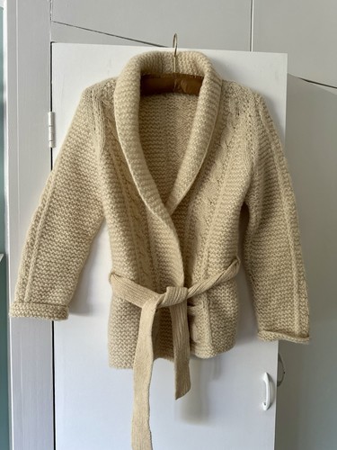1970's Vintage Wool Hand Knitted Aran & Cable Belted Cardigan - Picture 6 of 9