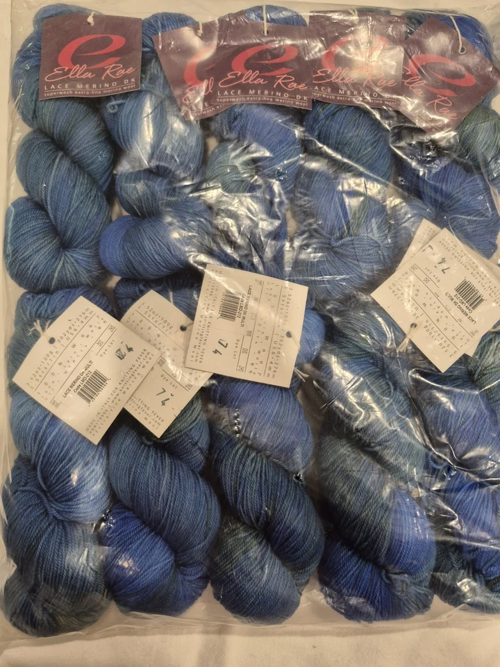 10 madejas Ella Rae encaje extrafino lana merino hilo azul hecho en Italia Foto 2 de 4