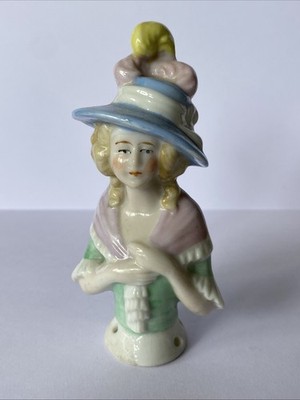SCHÖNE VINTAGE 3,5'' HANDBEMALTE HALF DOLL NADELKISSEN DAME