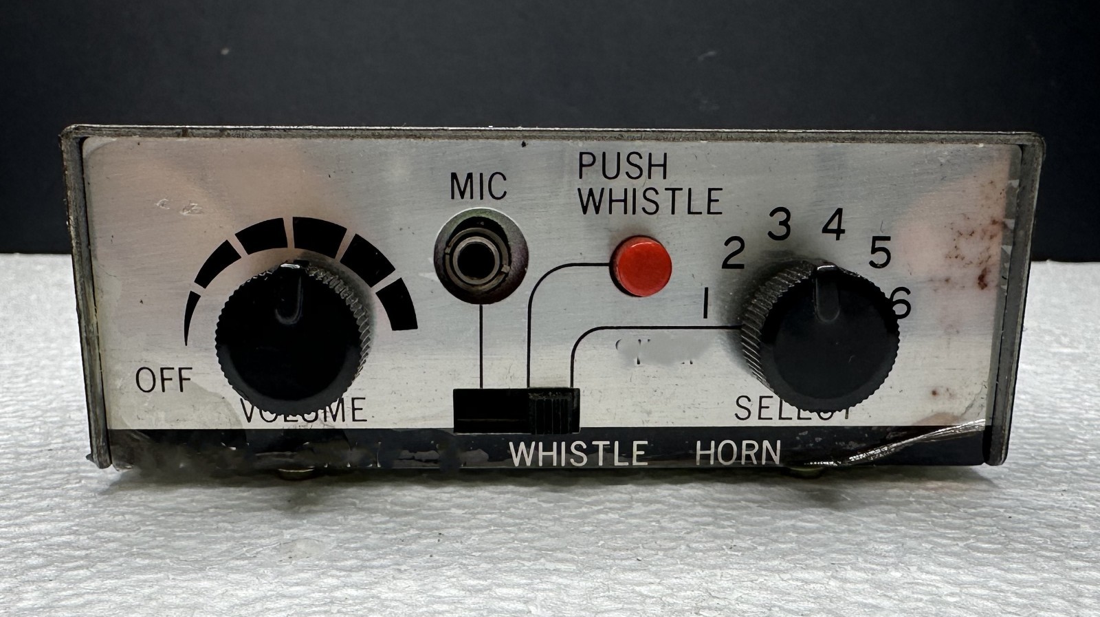 VINTAGE ELECTRONIC CAR HORN WHISTLE PA CAR CONTROL/MODULE