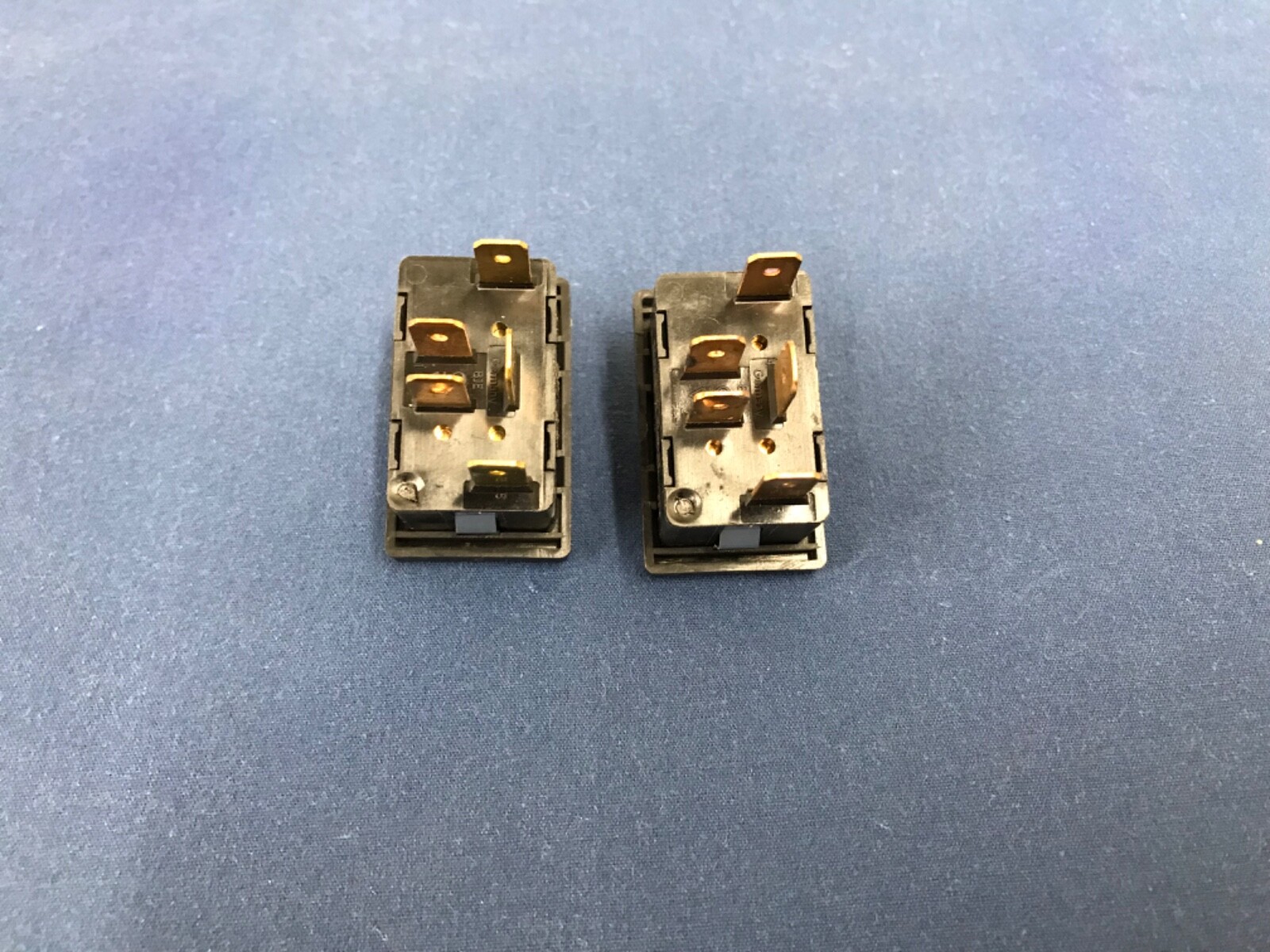 Ferrari window switch part 164642