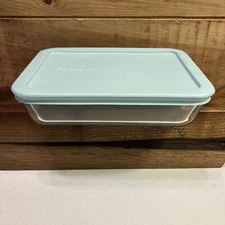 Pyrex 7210 3-Cup Glass Storage Dish & 7210-PC Sun Bleached Turquoise Plastic Lid