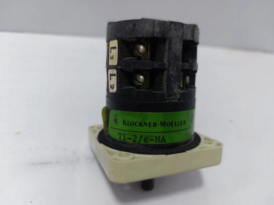 Klockner Moeller T1-2/e-NA Cam Switch 10A 600V AC - Image 3 of 4
