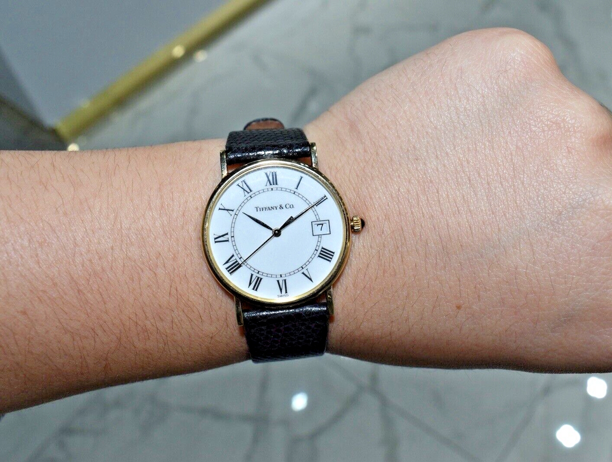 Tiffany & Co. Portfolio 時計 Tiffany & Co 14K Gold Portfolio White Dial Date Roman
