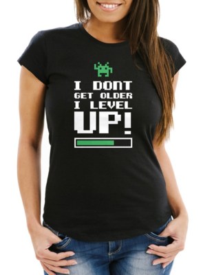 Damen T-Shirt I dont get older I level up Gamer Spruch Slim Fit Moonworks 