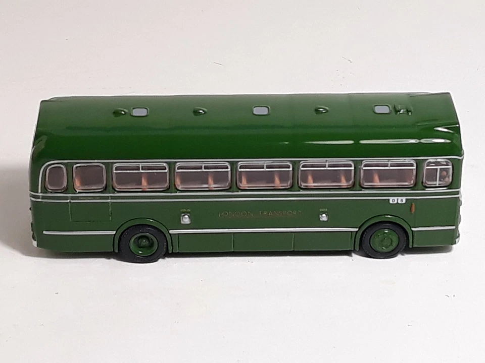 Gilbow 16323 1:76 - Bristol LS Coach - London transport - Immagine 4 di 4