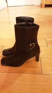 clarks ankle boots size 5