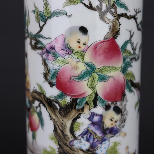 Chinese Famille Rose Porcelain Peach Kids Pattern Pen Holder Vase 7.87 inch - Picture 5 of 6