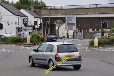 Photo 6x4 Bridgend : Boulevard de Villenave d'Ormon Bridgend/Pen-y-Bont  c2014