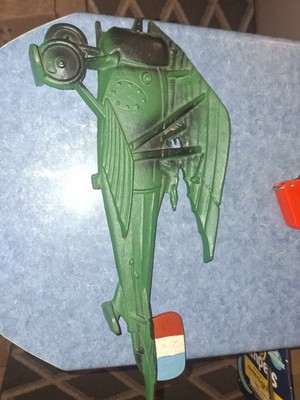 Cast Iron 19'' Green Tan go Flag Vintage Model Airplane Mint Condition! 