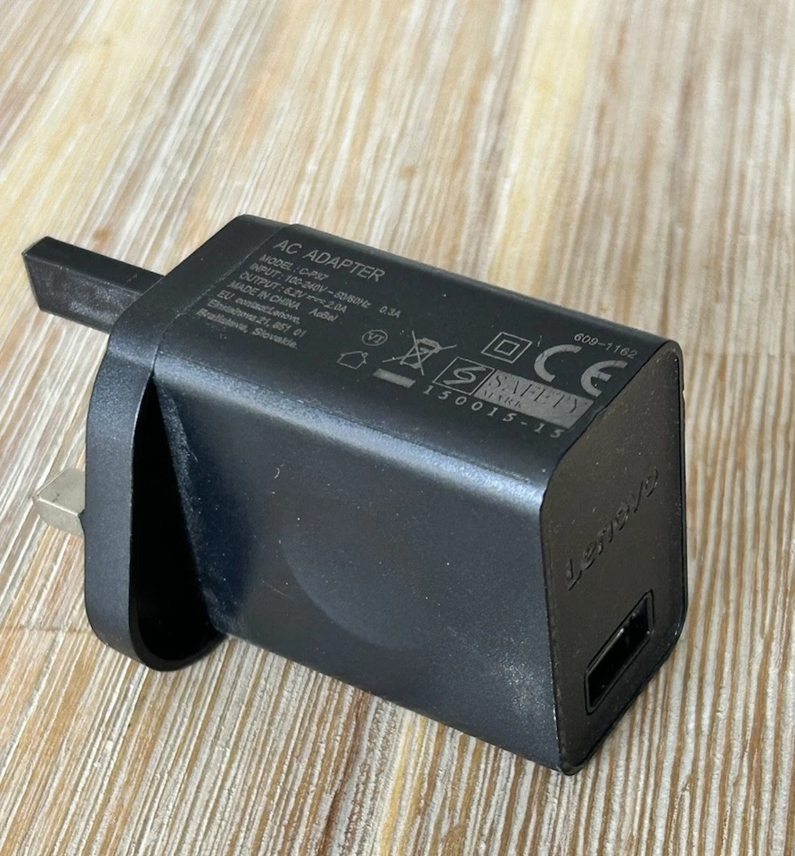 Lenovo (C-P37) UK 3-Pin Black AC Adapter With USB Port (5.2V, 2.0A) - Image 2 of 4