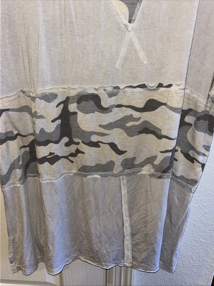 POL Mujeres Camuflada Beige Camiseta Pullover Grande Cuello Cazadora Informal Cómoda Foto 3 de 4