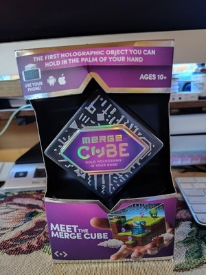 AR/VR HOLOGRAMS MEET THE MERGE CUBE