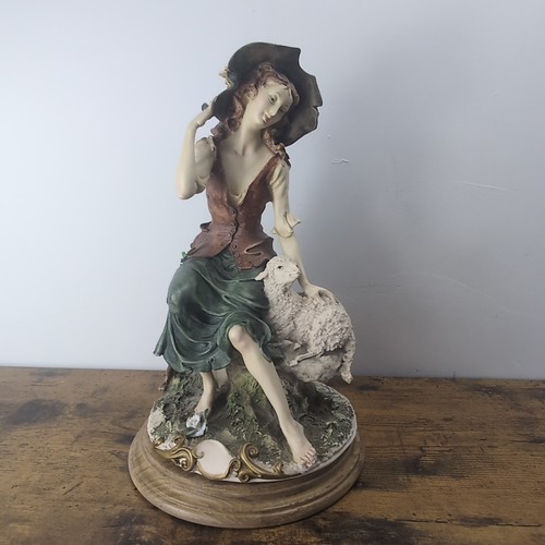 Capodimonte A.G Giuseppe Armani Figur Statue Dame & Lamm HIRTIN Vintage