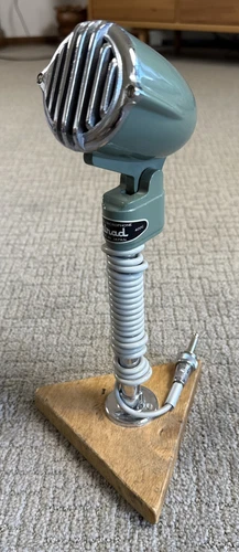 Nice Vintage 1950's-60's Calrad 400-C Crystal Microphone w Wood Stand Excellent